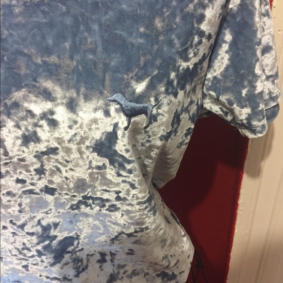NWOT VSPINK BLUE VELVET TSHIRT SOLD - Picture 2 of 4